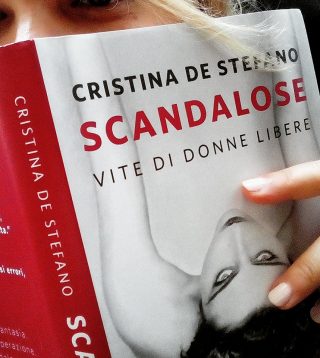 Cristina De Stefano Scandalose Donna Energia Oriana